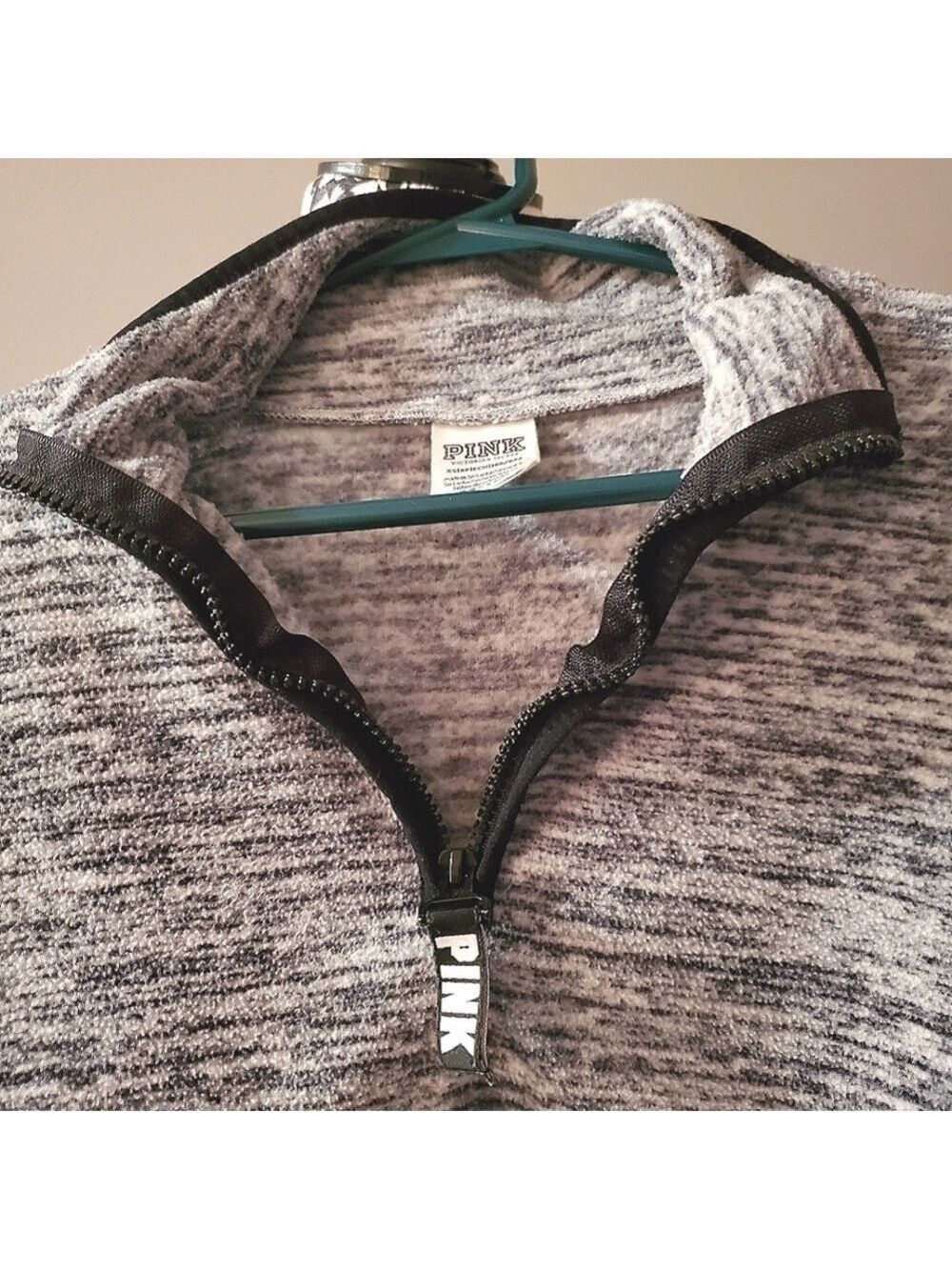 PINK Victoria's Secret Y2K Cropped Sweatshirt Half Zip Heathered Gray XSmall - Picture 2 of 8
